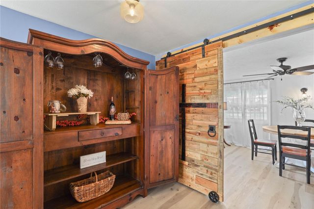 180 E HORTON AVENUE, Englewood, FL 34223