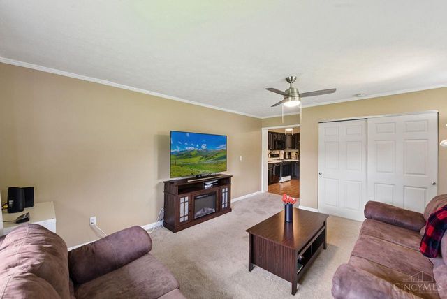 7089 Bluecrest Drive, Cincinnati, OH 45230