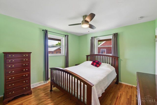 7089 Bluecrest Drive, Cincinnati, OH 45230