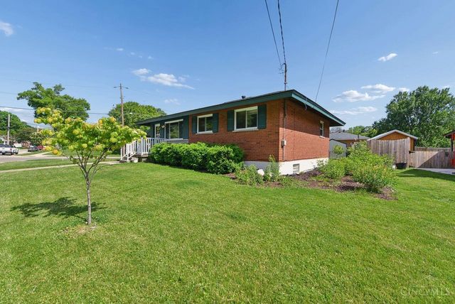 7089 Bluecrest Drive, Cincinnati, OH 45230