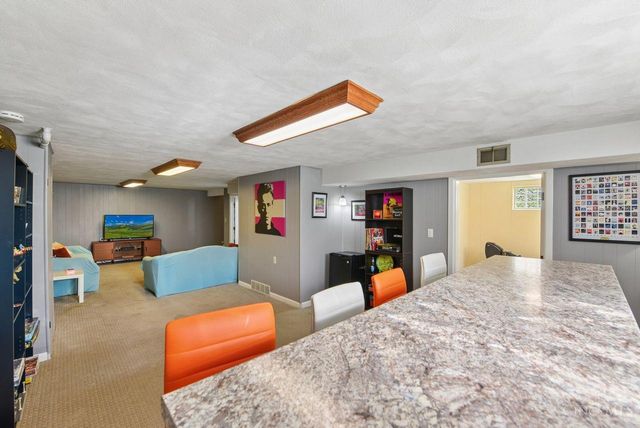 7089 Bluecrest Drive, Cincinnati, OH 45230