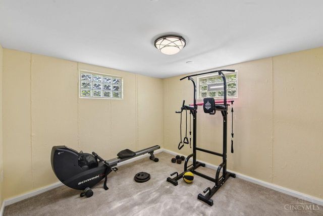 7089 Bluecrest Drive, Cincinnati, OH 45230