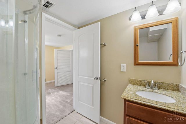 7089 Bluecrest Drive, Cincinnati, OH 45230