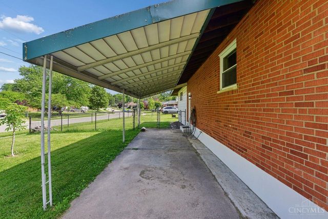 7089 Bluecrest Drive, Cincinnati, OH 45230