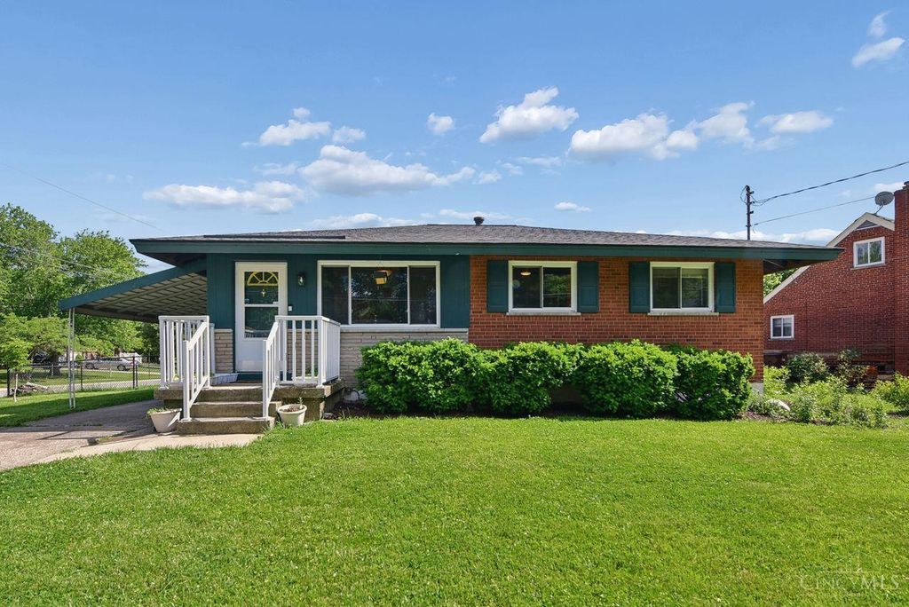 7089 Bluecrest Drive, Cincinnati, OH 45230