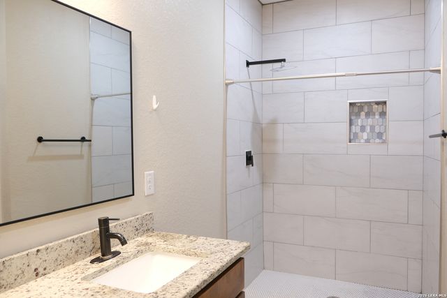 178 Shadow Valley, San Antonio, TX 78227