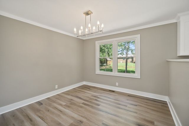 814 Chickasaw Trl, Mcminnville, TN 37110