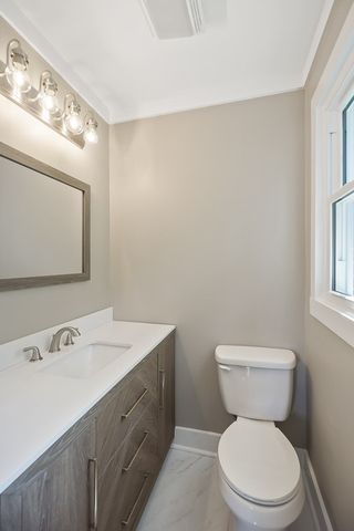 814 Chickasaw Trl, Mcminnville, TN 37110