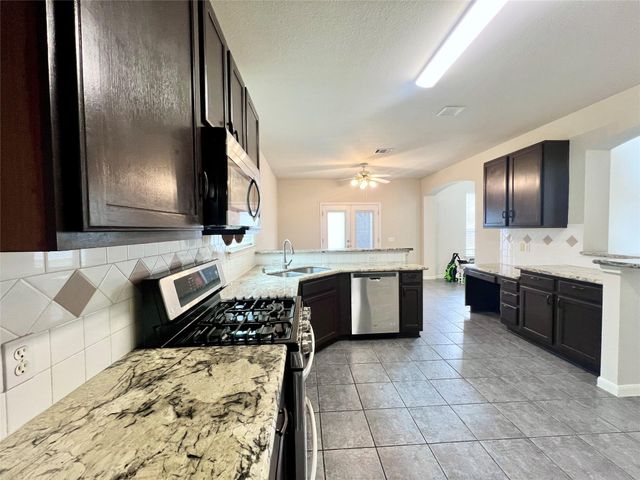 16713 MARSALA SPRINGS DR, Round Rock, TX 78681