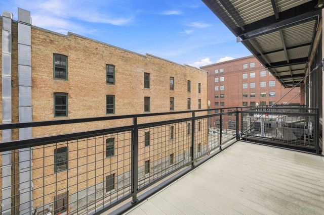 618 Washington Avenue N 405, Minneapolis, MN 55401