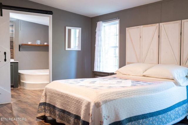 419 Tulip Ave, Jamestown, TN 38556