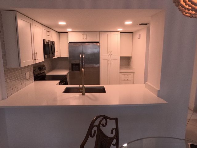 3000 E Sunrise Boulevard 7D, Fort Lauderdale, FL 33304