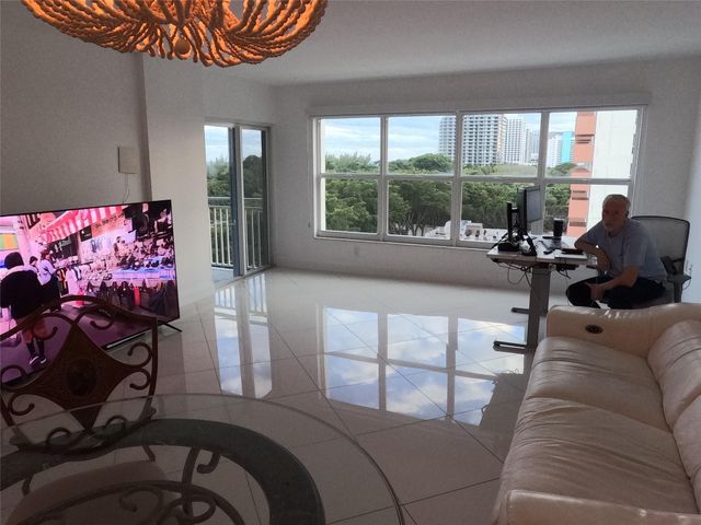 3000 E Sunrise Boulevard 7D, Fort Lauderdale, FL 33304