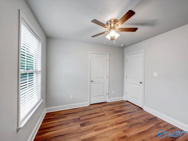 15813 Cold Branch Dr NW, Harvest, AL 35749