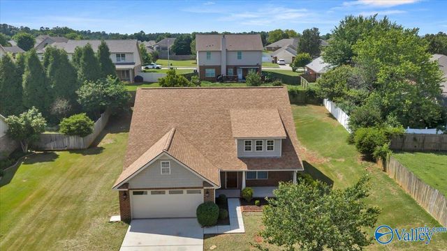 15813 Cold Branch Dr NW, Harvest, AL 35749
