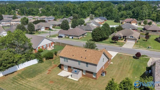 15813 Cold Branch Dr NW, Harvest, AL 35749