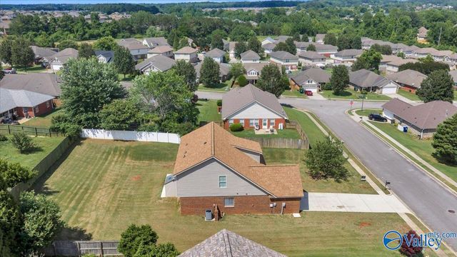 15813 Cold Branch Dr NW, Harvest, AL 35749