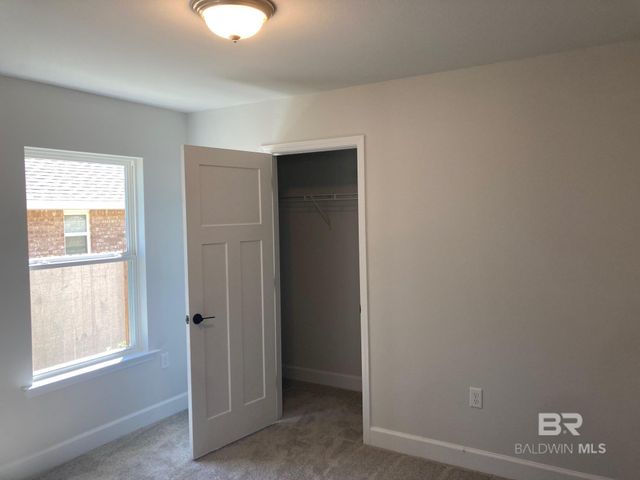 636 Mayflower Drive, Foley, AL 36535