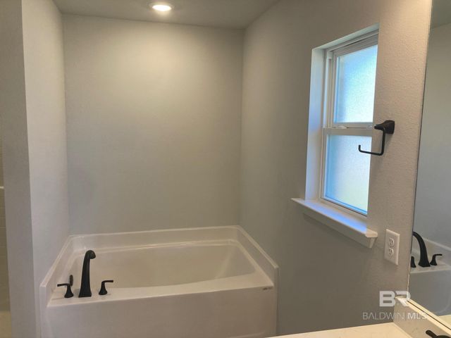 636 Mayflower Drive, Foley, AL 36535