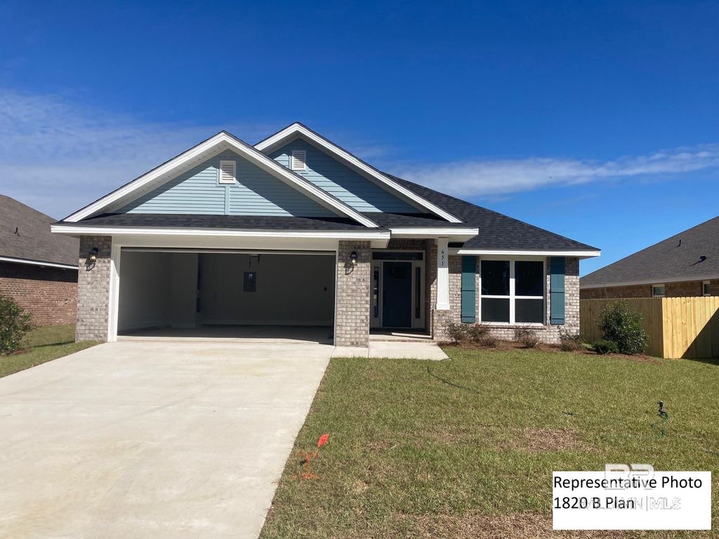 636 Mayflower Drive, Foley, AL 36535