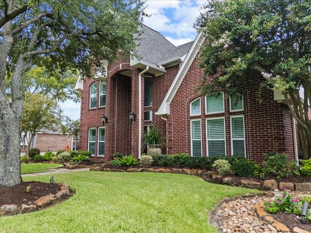 308 Oak Haven Street, Baytown, TX 77520