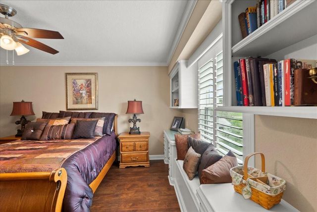 308 Oak Haven Street, Baytown, TX 77520