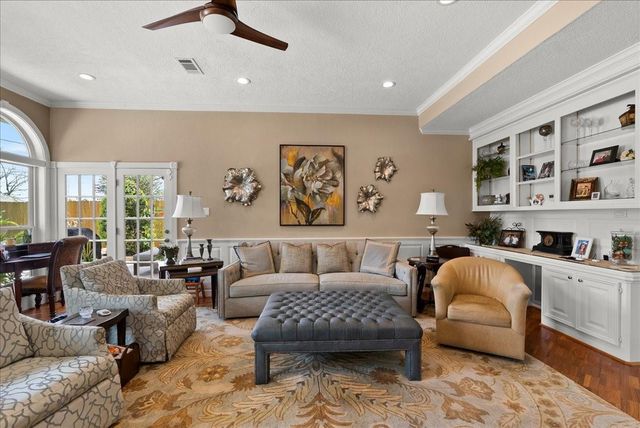 308 Oak Haven Street, Baytown, TX 77520