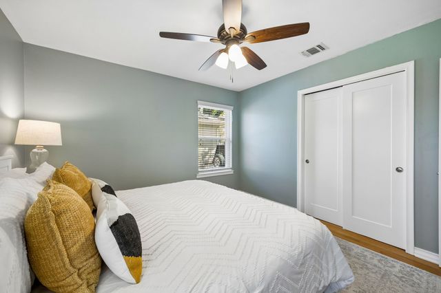 10253 San Juan Avenue, Dallas, TX 75228