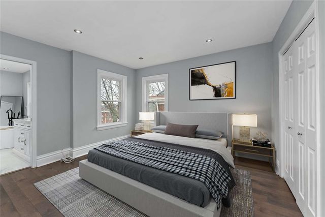 2002 Hampton St, Swissvale, PA 15218