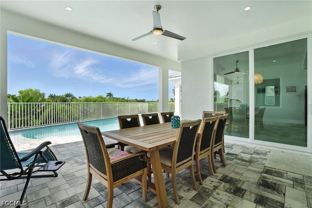 16803 Prince Phillip CT, Cape Coral, FL 33991