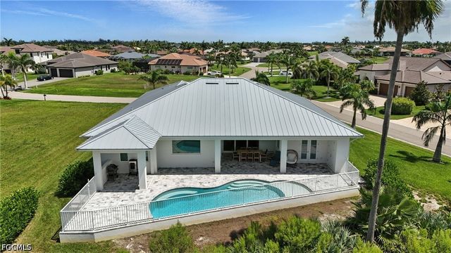 16803 Prince Phillip CT, Cape Coral, FL 33991