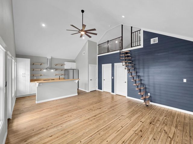 1041 Sunset Circle W, Crystal Beach, TX 77650
