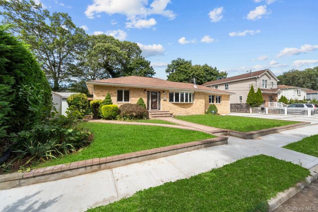 211 Manhattan Avenue, Roosevelt, NY 11575