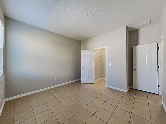 1328 ARONIMINIK DRIVE, Mount Dora, FL 32757
