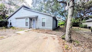 9565 Sunnehanna Blvd, Pensacola, FL 32514