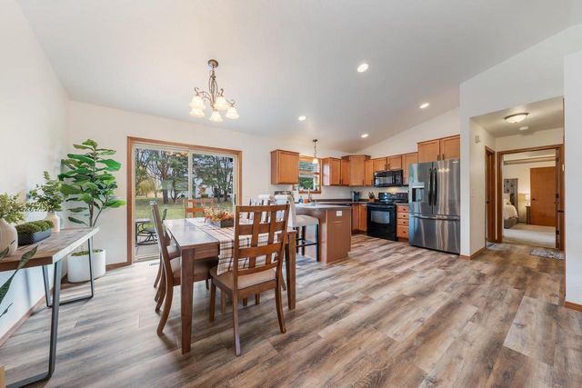 1105 SILVER BIRCH DRIVE, Menasha, WI 54952