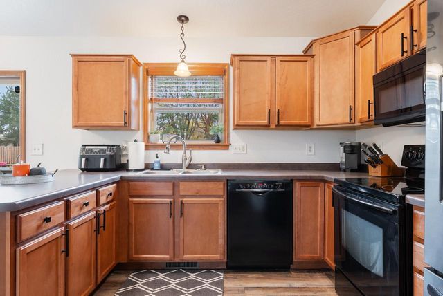 1105 SILVER BIRCH DRIVE, Menasha, WI 54952