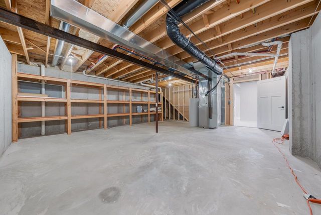 1105 SILVER BIRCH DRIVE, Menasha, WI 54952