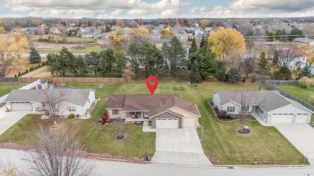 1105 SILVER BIRCH DRIVE, Menasha, WI 54952