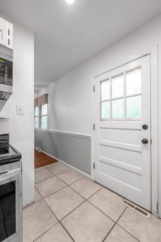 3331 Sutherland Drive, Lexington, KY 40517