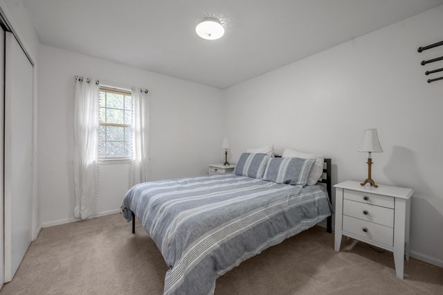 3331 Sutherland Drive, Lexington, KY 40517