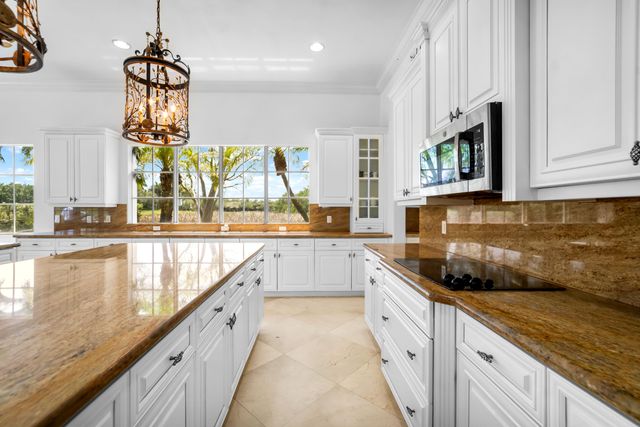 11244 NW 77th Place, Parkland, FL 33076