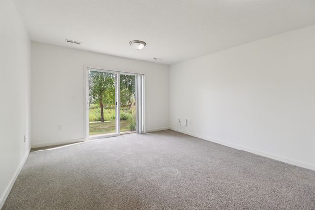 203 79th Street, West Des Moines, IA 50266