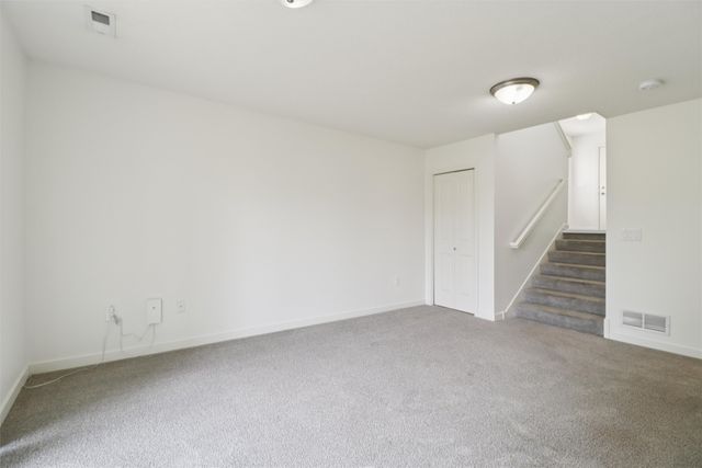 203 79th Street, West Des Moines, IA 50266