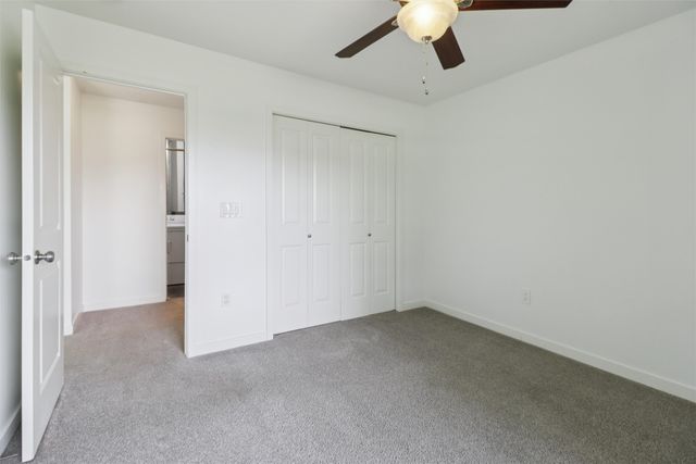 203 79th Street, West Des Moines, IA 50266