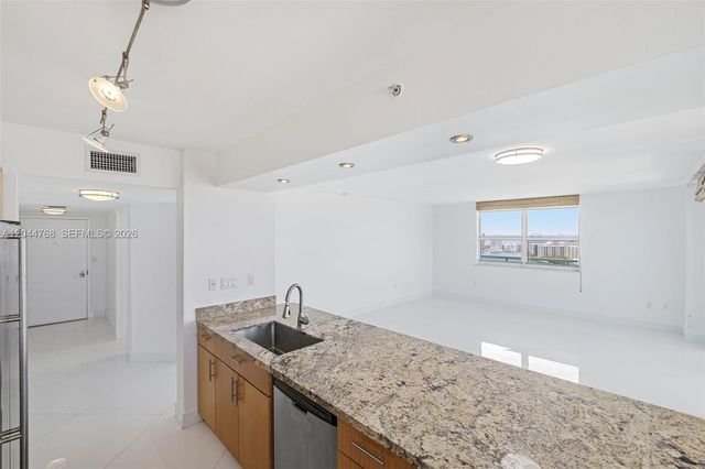 650 West Ave 2912, Miami Beach, FL 33139