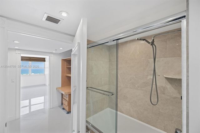 650 West Ave 2912, Miami Beach, FL 33139