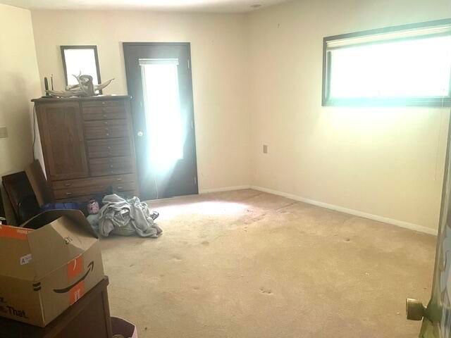 3578 W Farm Road 74, Springfield, MO 65803