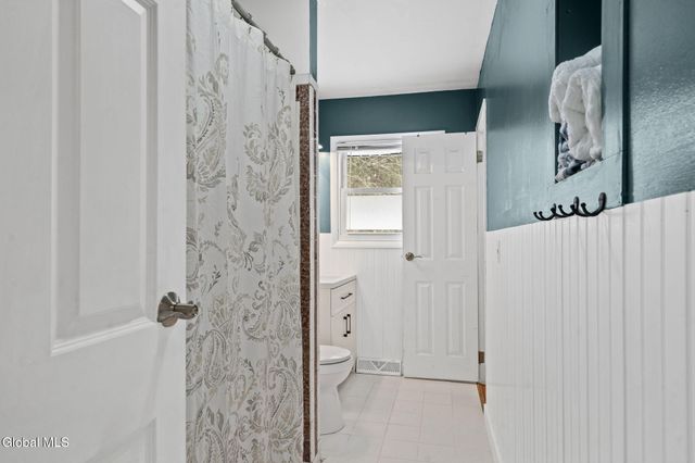 1 Hathorn Boulevard, Saratoga Springs, NY 12866