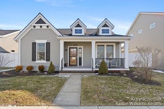 6960 E Rain Garden Lane Ne, Cannon Twp, MI 49341